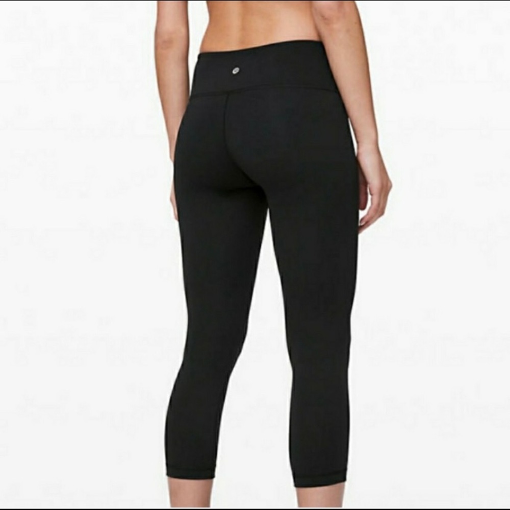 Lululemon cropped leggings